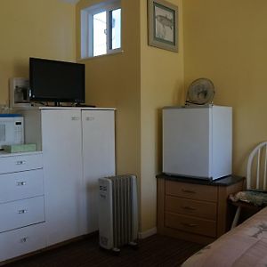 Queen Room #2